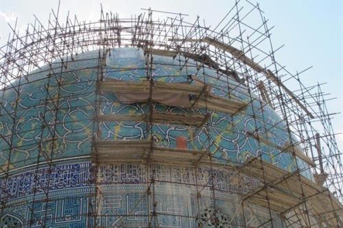 حذف داربست مسجد امام بعد از ۱۰ سال