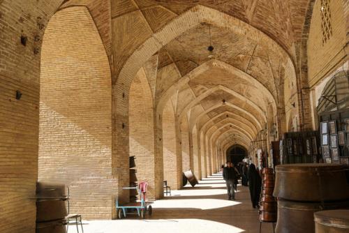 برای حفاظت و احیای بازارهای تاریخی به سندهای راهبردی نیاز داریم