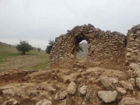 6 قبر متعلق به اسماعیلیه در محوطه چمشیر