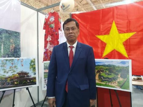مرزهای ویتنام به روی گردشگران باز شد