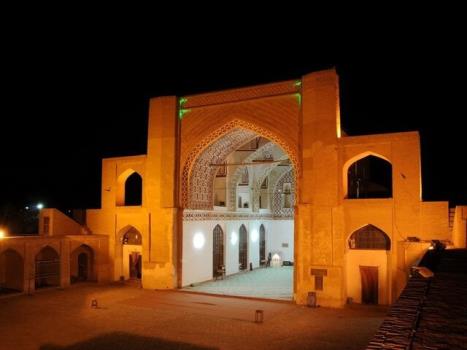 مسجد جامع قاین مسجدی یک ایوانی تولید شده در سال 796 هجری قمری