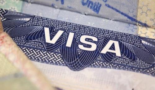 اتباع کدام کشورها می توانند بدون ویزا به ایران سفر کنند؟