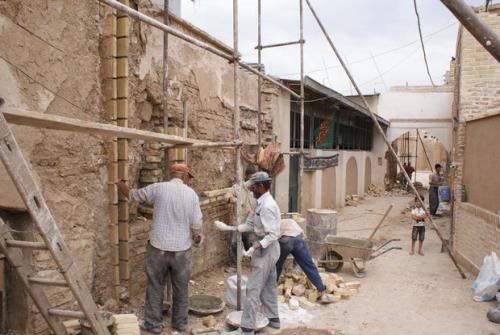 تجربه مرمت و احیای خانه های تاریخی آبشنگ و عابدیان بررسی می شود