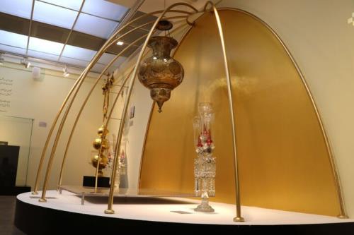 آثار نفیس گنجینه حرم امام رضا (ع) برای نخستین بار به نمایش درآمد