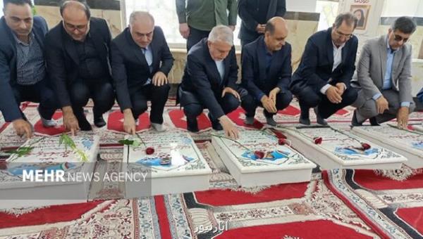 ادای احترام وزیر میراث فرهنگی به مقام شهدای جنگ ۱۲ روزه در آستانه