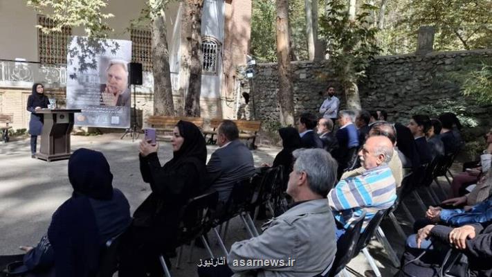 رونمایی از تابلوها و ابزارنگارگری فرشچیان در کاخ سعدآباد