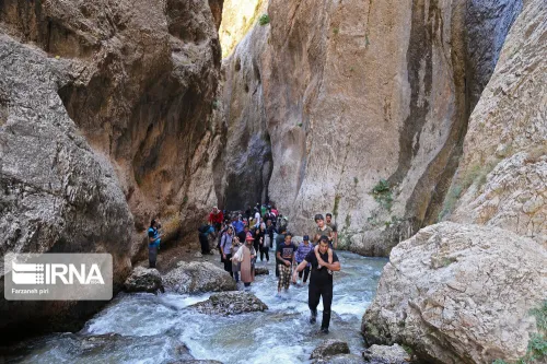 کم هزینه و خنک ۳ مقصد گردشگری اطراف تهران برای سفر یک روزه خانوادگی