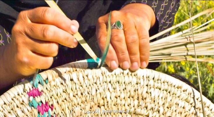 بار صنایع دستی بوشهر را زنان به دوش می كشند